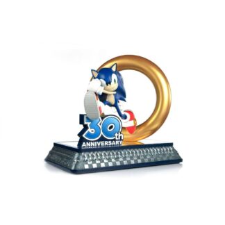 Sonic Hedgehog statue 30th Anniversary