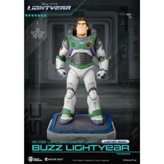 Lightyear Master craft statue Buzz Disney