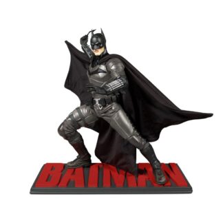 Batman movie statue DC Comics