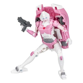 Transformers Generations Deluxe class action figure Arcee