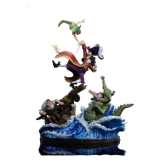 Disney Deluxe Art scale statue Peter Pan Hook